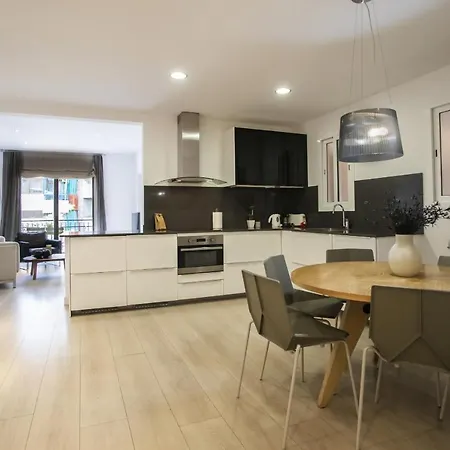 Apartment 41ara1029 Stunning & Renovated In Sagrada Familia Barcelona