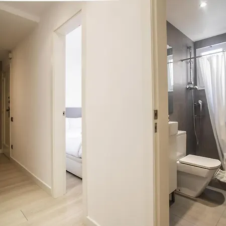 41ara1029 Stunning & Renovated In Sagrada Familia Barcelona