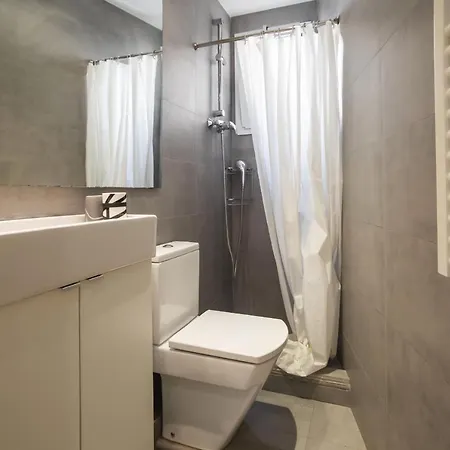 41ara1029 Stunning & Renovated In Sagrada Familia Barcelona